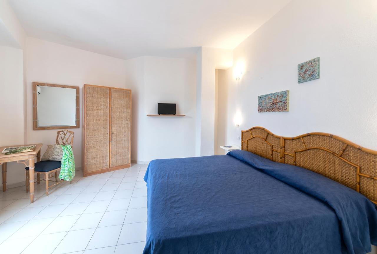 Hotel Oasi Castiglione Casamicciola Terme Bagian luar foto