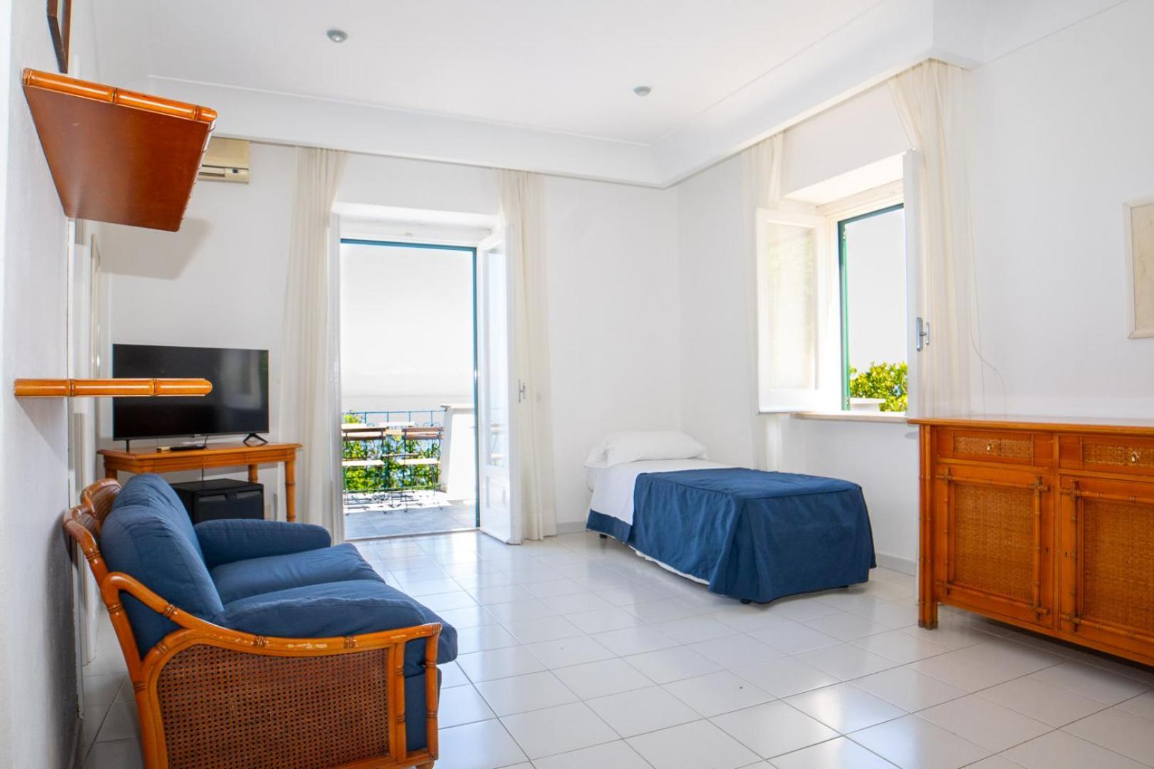 Hotel Oasi Castiglione Casamicciola Terme Ruang foto