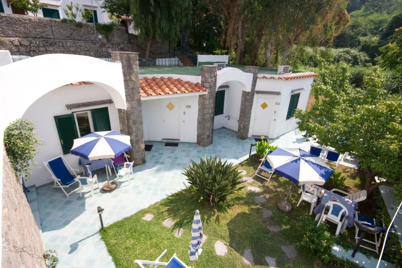 Hotel Oasi Castiglione Casamicciola Terme Bagian luar foto